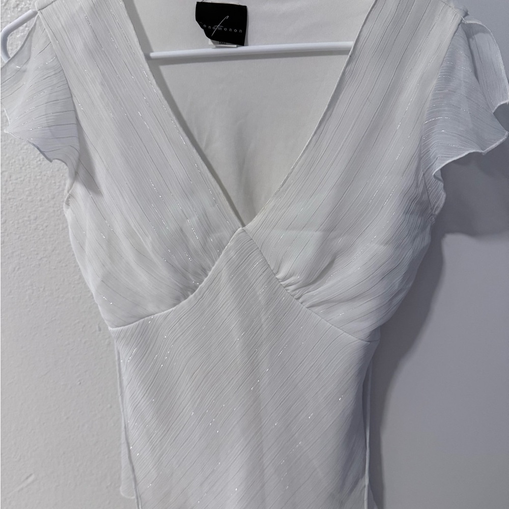 Chic White V-Neck Bodysuit